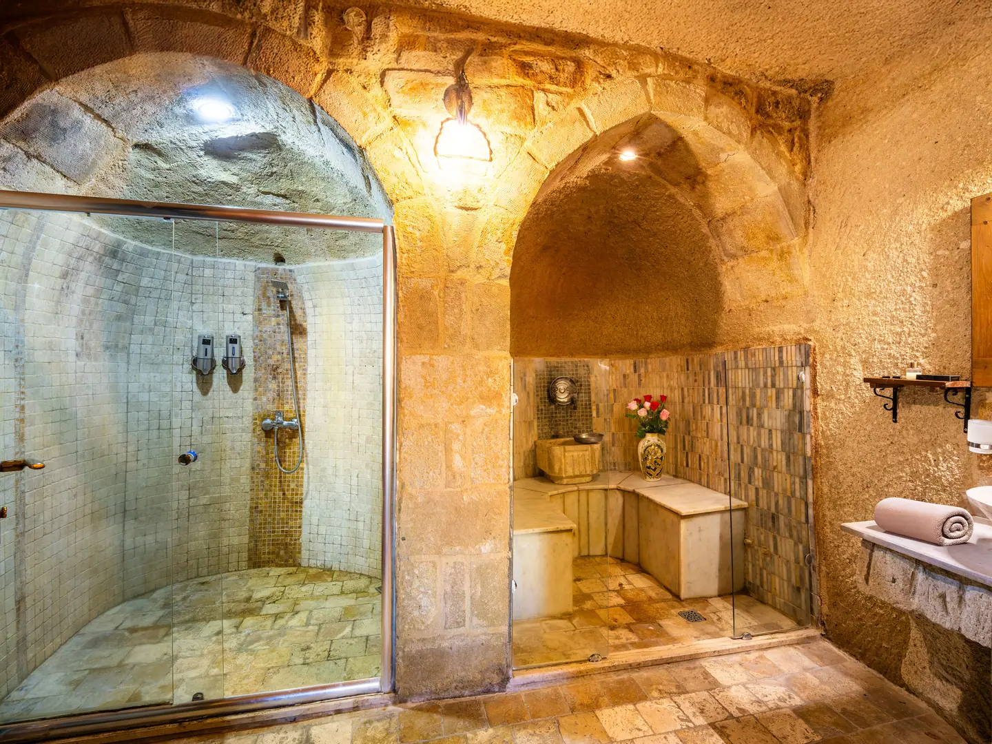 Premier Mağara Suite — Oda 106 (11)