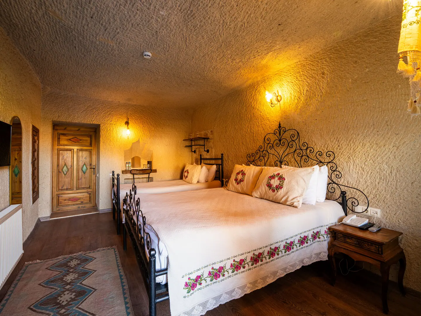 Deluxe Mağara Suite