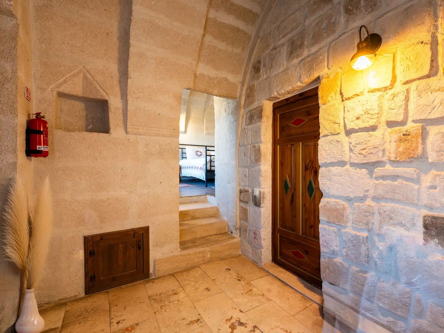 Superior Taş Suite — Oda 201 (8)