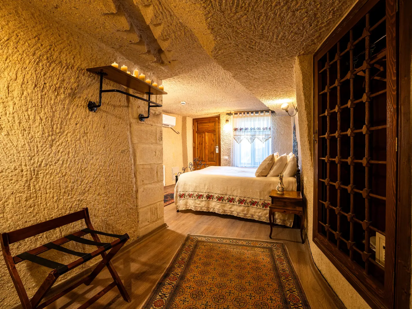 Suite Cueva Premium 8